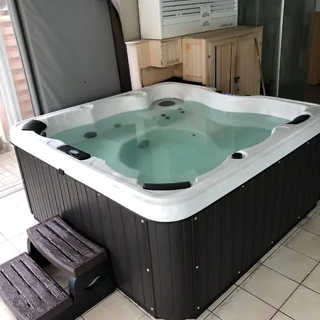 Mango Wellness Apartment *